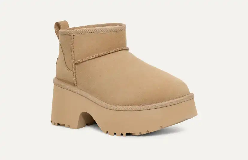 Femme Botte Classic Ultra Mini New Heights - MUSTARD SEED