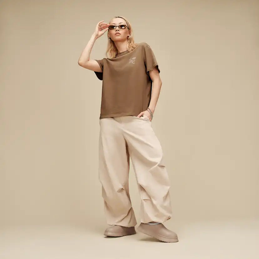 Unisexe T-shirt botte UGG Classic - COFFEE GROUNDS